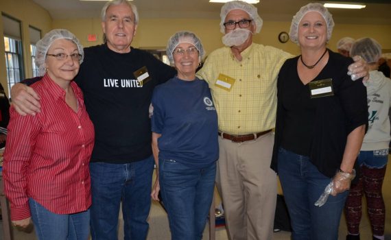 Food drive in Madison - November 2016