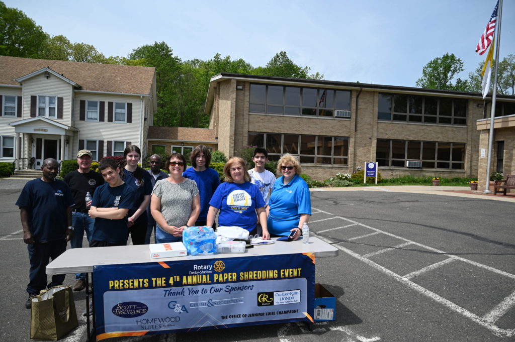Shred 2023 volunteers