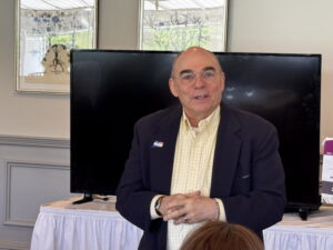 Gary Scarpa speaking at his indcution