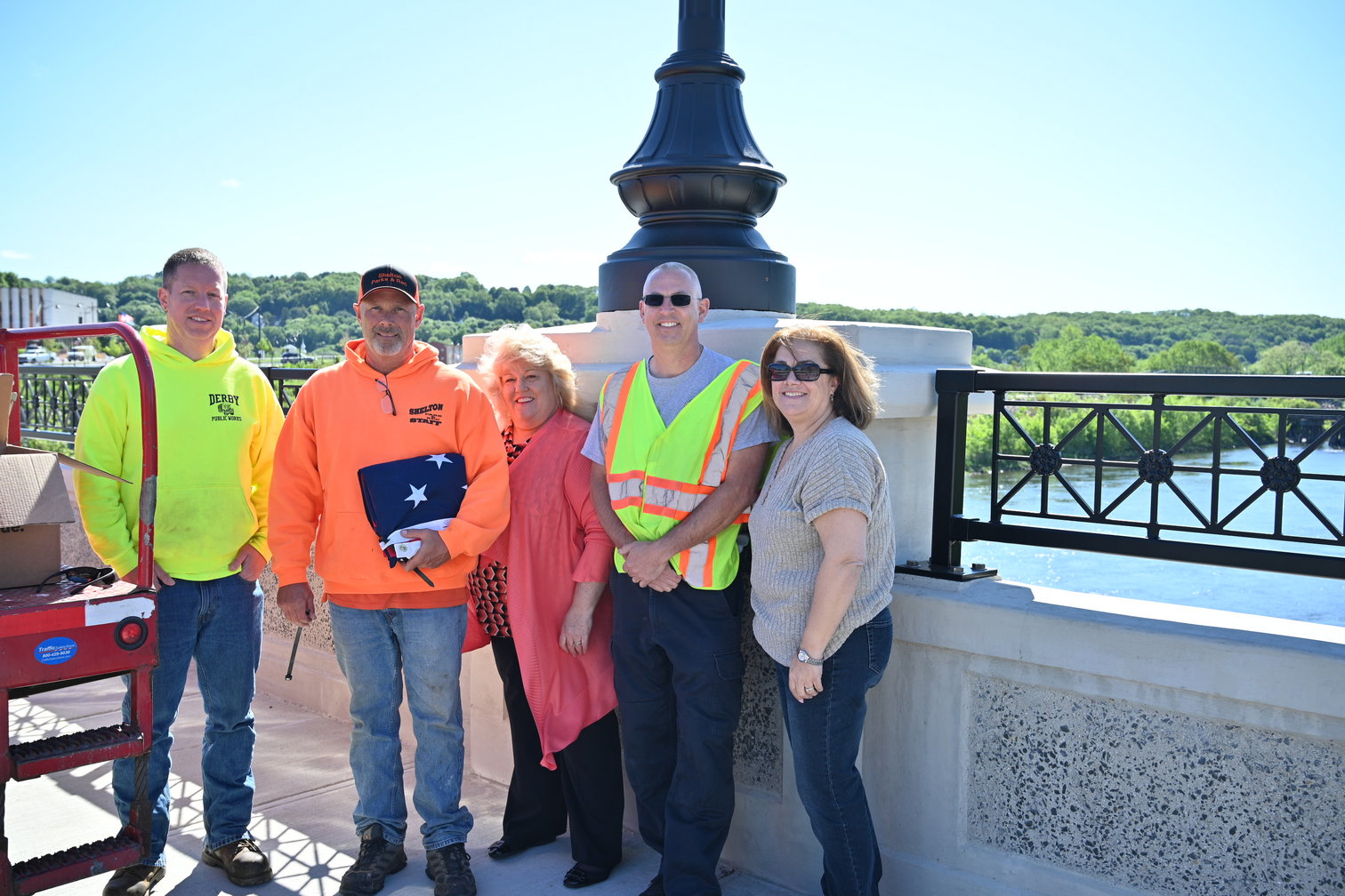 Bridge Flags install group