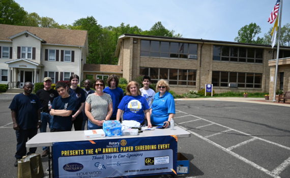 Shred 2023 volunteers